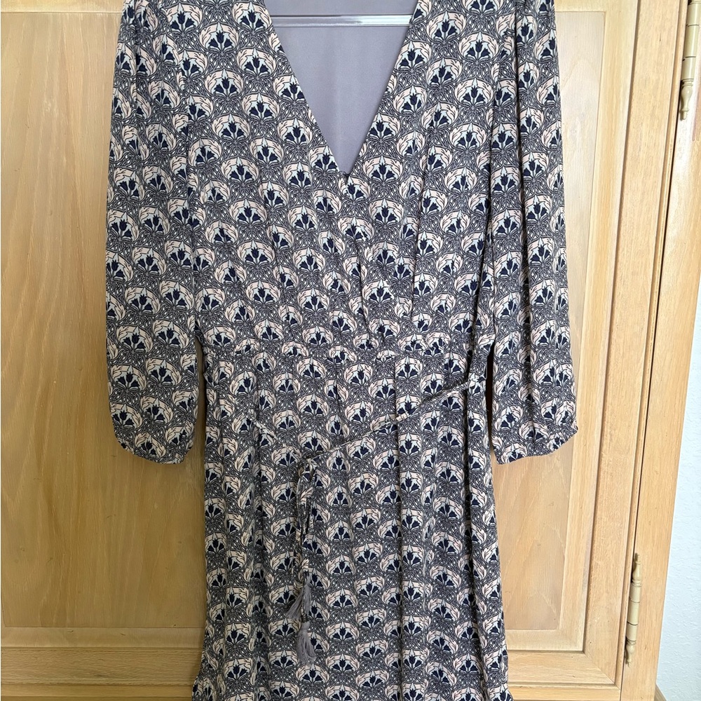 Elegant Black and White Patterned Dress